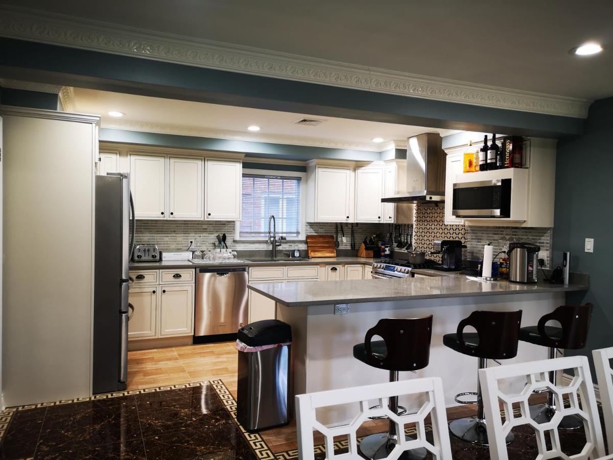 Luxury Hotel-Style Room In Queens, ニューヨーク エクステリア 写真